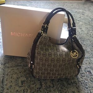 Michael Kors Bedford Monogram Jacquard Tote